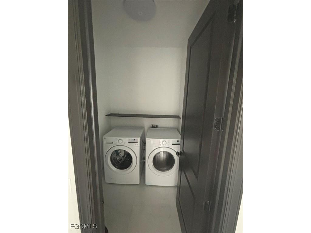 727 Aletha Ave S Lehigh Acres FL 33974 2025007105 image5