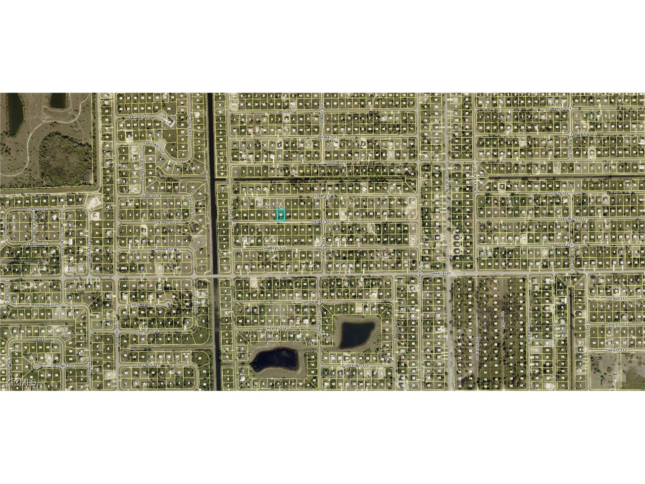 727 Central Street E Lehigh Acres FL 33974 2026002835 image2