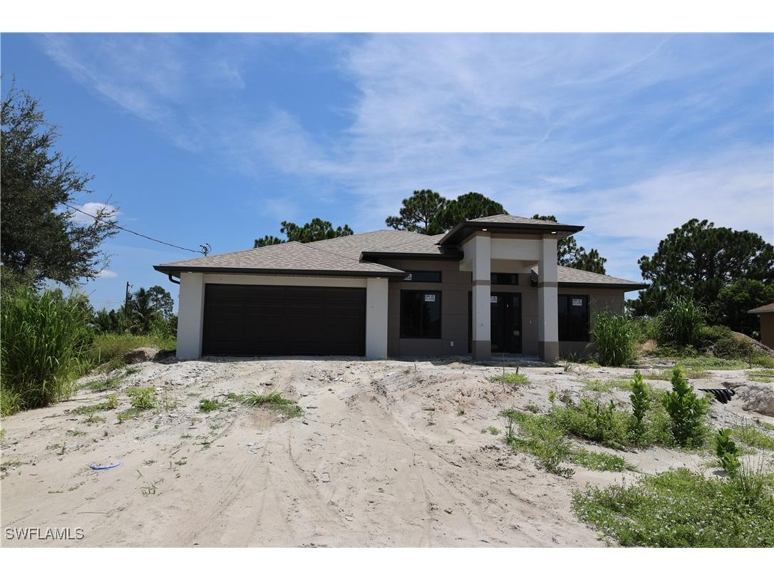 727 Goldwyn Avenue S Lehigh Acres FL 33974 224067852 image1