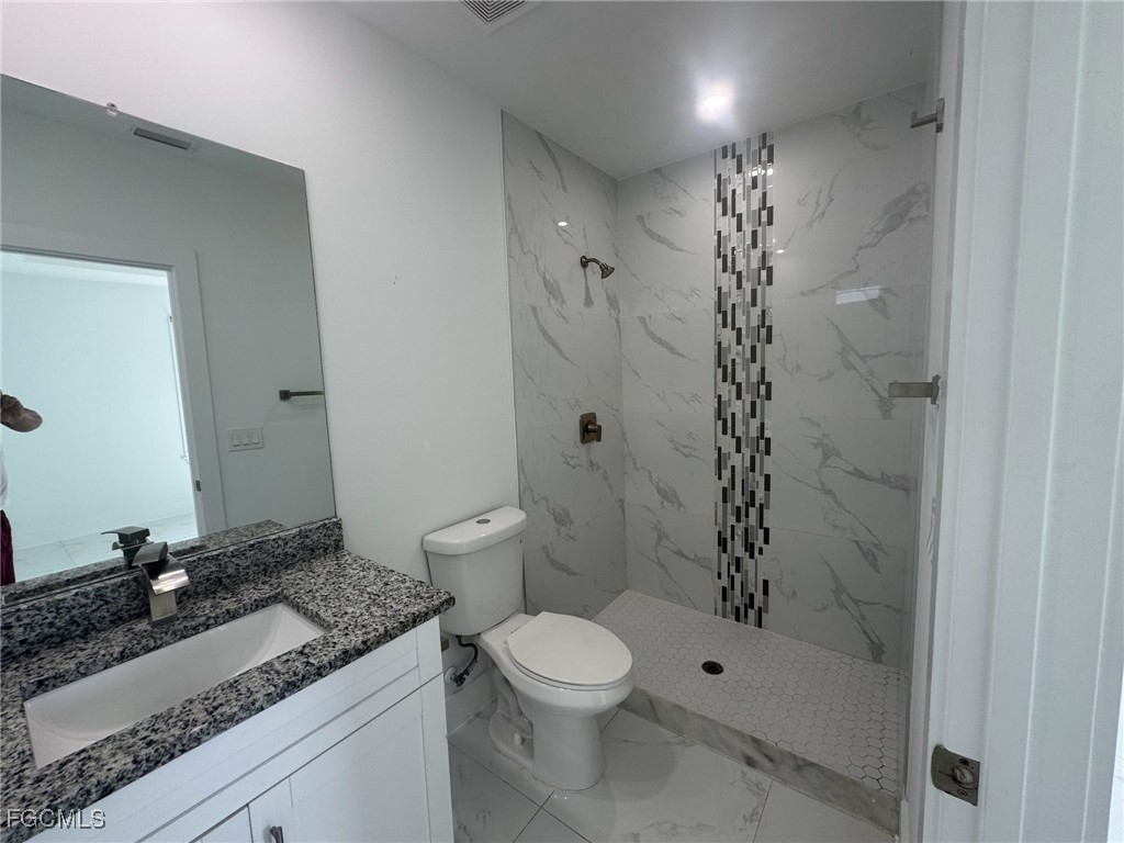 727 Gordon Avenue S Lehigh Acres FL 33973 2025007557 image9