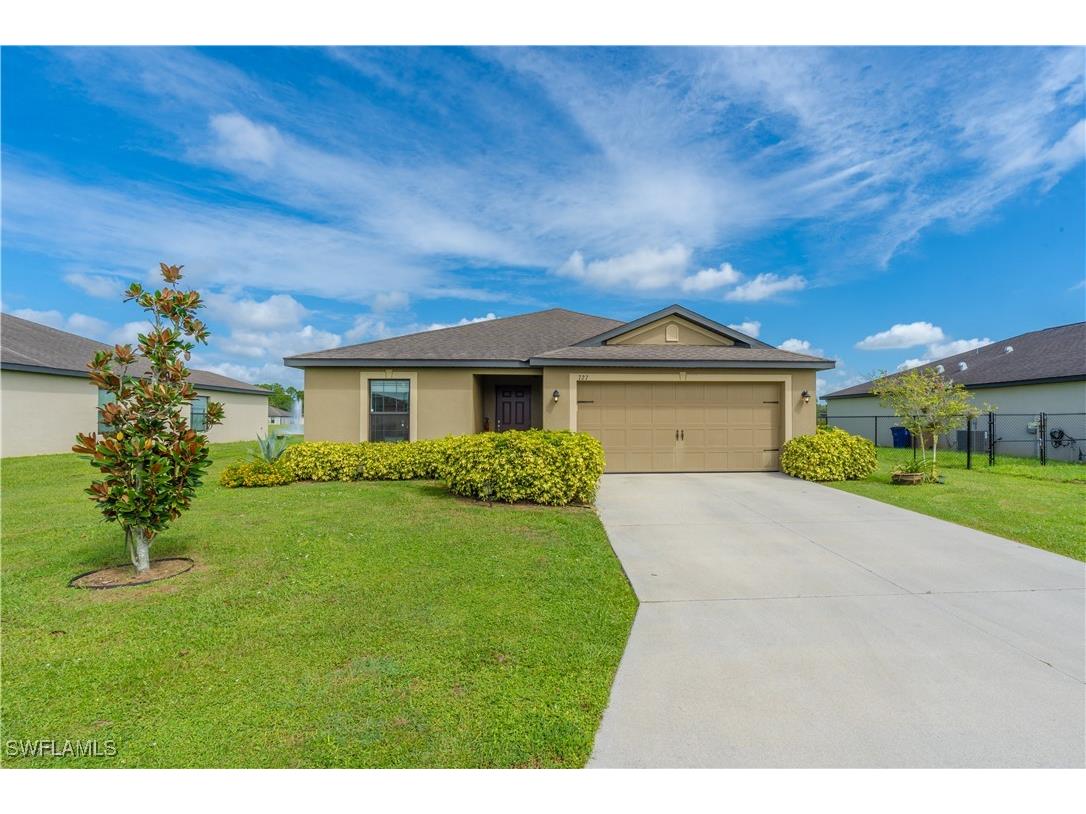 727 Morningview Court Lehigh Acres FL 33974 226005475 image1