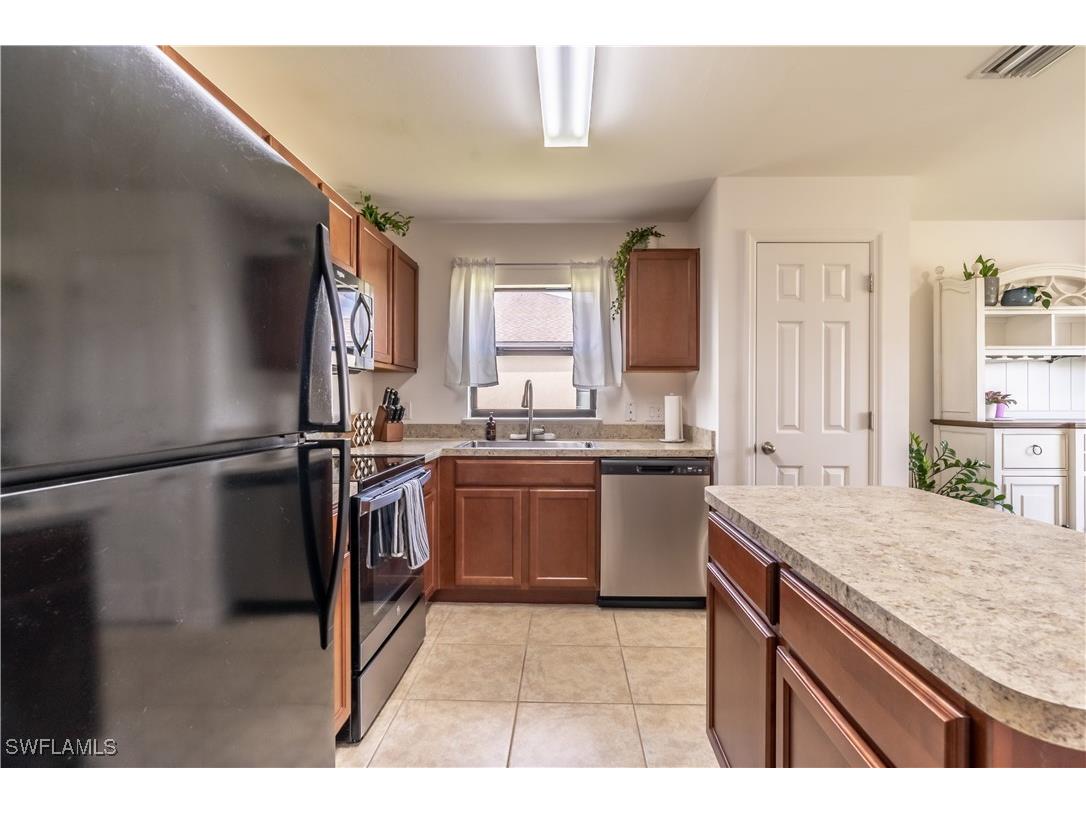 727 Morningview Court Lehigh Acres FL 33974 226005475 image9