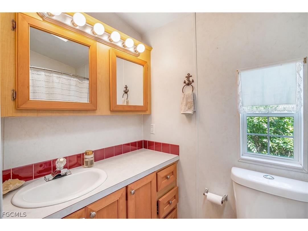 7270 Pinehurst Road Bokeelia FL 33922 2026013547 image16