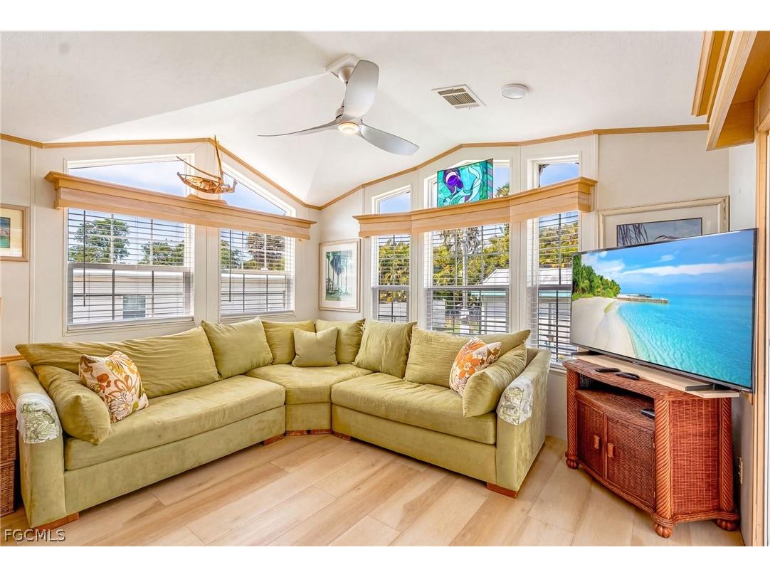 7270 Pinehurst Road Bokeelia FL 33922 2026013547 image6