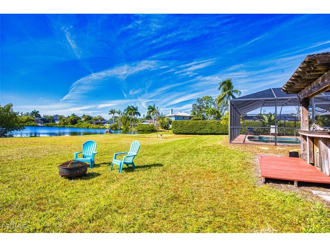 7275 Lake Drive Fort Myers FL 33908 2025024242 image2