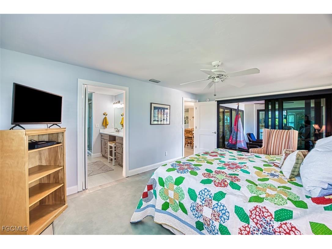 7275 Lake Drive Fort Myers FL 33908 2025024242 image27