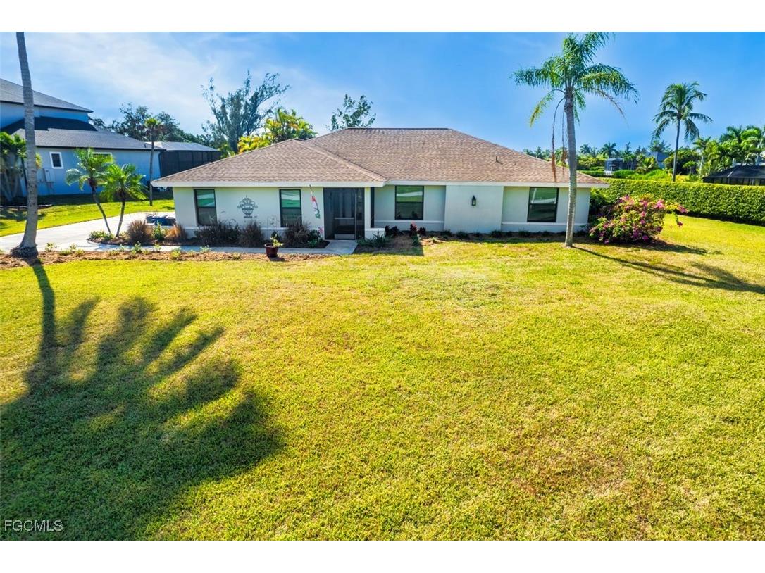 7275 Lake Drive Fort Myers FL 33908 2025024242 image4