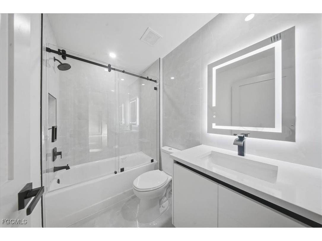 728 Brazos Street E Lehigh Acres FL 33974 2026002445 image23