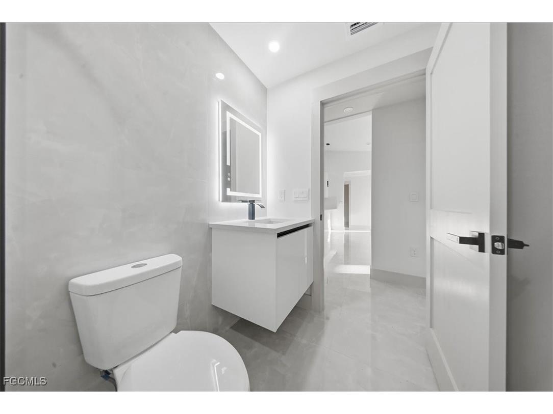 728 Brazos Street E Lehigh Acres FL 33974 2026002445 image24