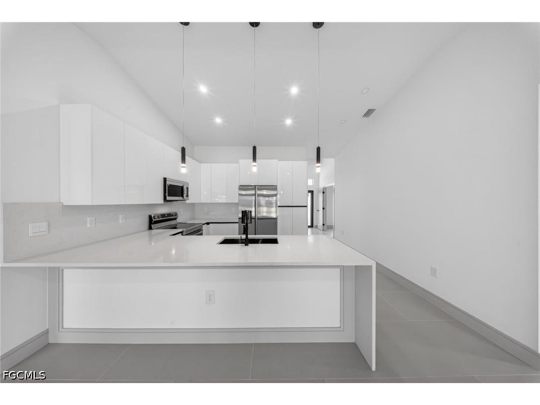 728 Brazos Street E Lehigh Acres FL 33974 2026021687 image11