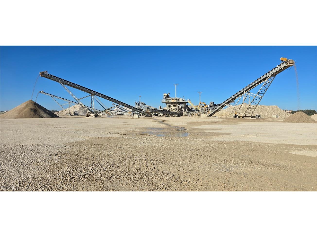 728 La Plata Avenue Lehigh Acres FL 33974 2025018732 image15