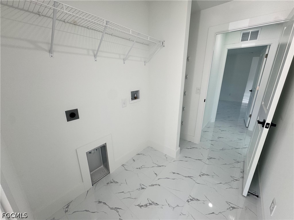 728 Ledge Street Lehigh Acres FL 33972 2026019373 image3