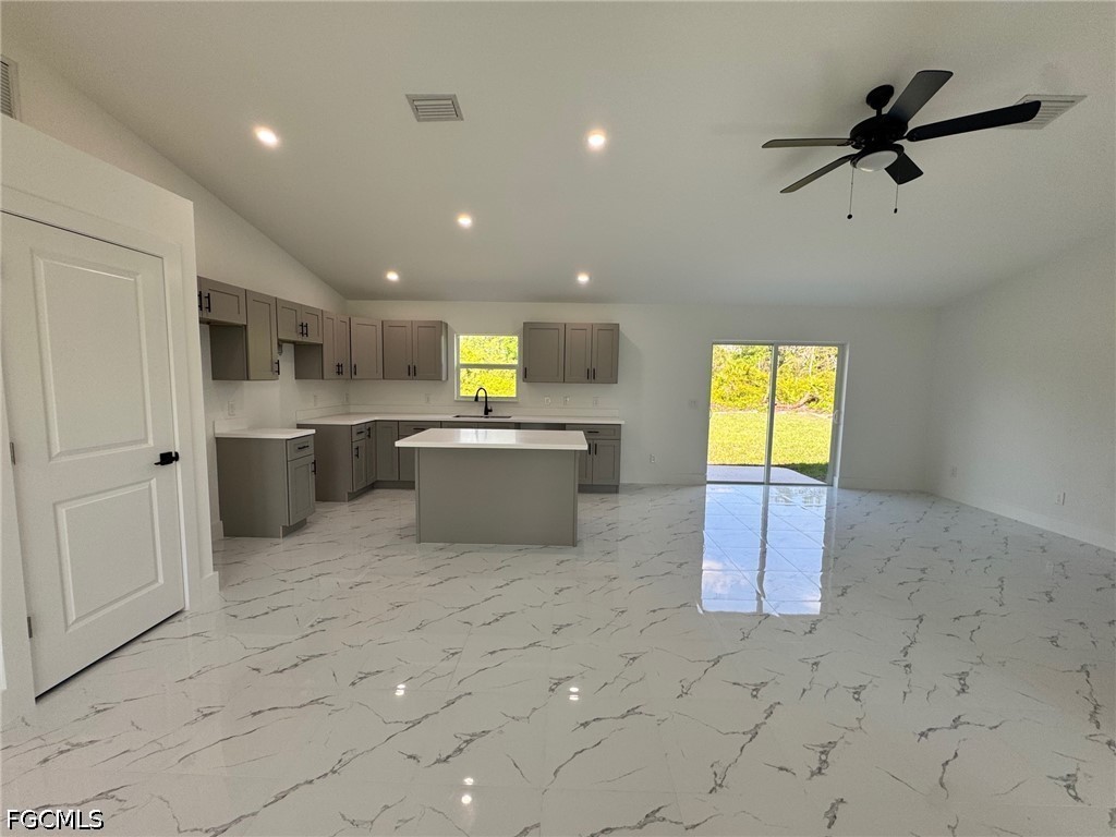 728 Ledge Street Lehigh Acres FL 33972 2026019373 image5
