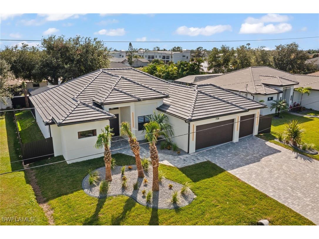 728 SW 8th Terrace Cape Coral FL 33991 224090699 image1