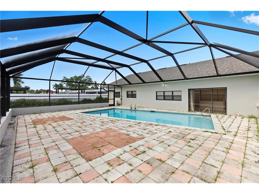 728 Tower Drive Cape Coral FL 33904 2025013834 image38