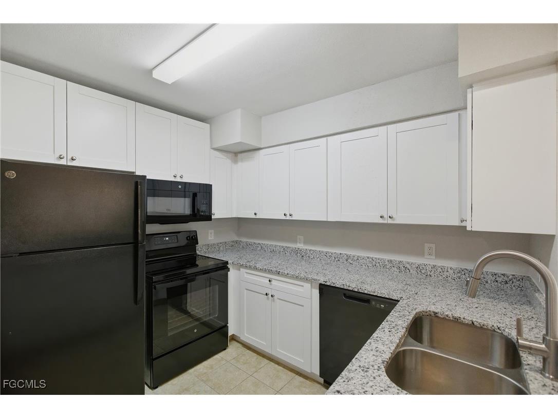 728 Tower Drive Cape Coral FL 33904 2025013834 image4