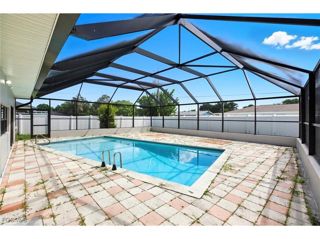 728 Tower Drive Cape Coral FL 33904 2025013834 image40