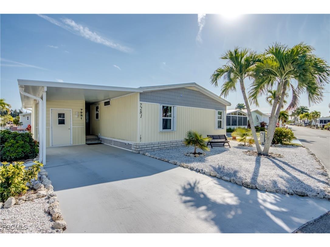 7281 Cobiac Drive Saint James City FL 33956 2026001157 image1