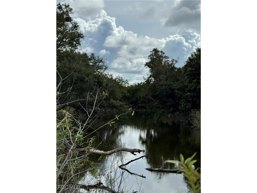 7281 Kreamers Drive Bokeelia FL 33922 2025014210 image2