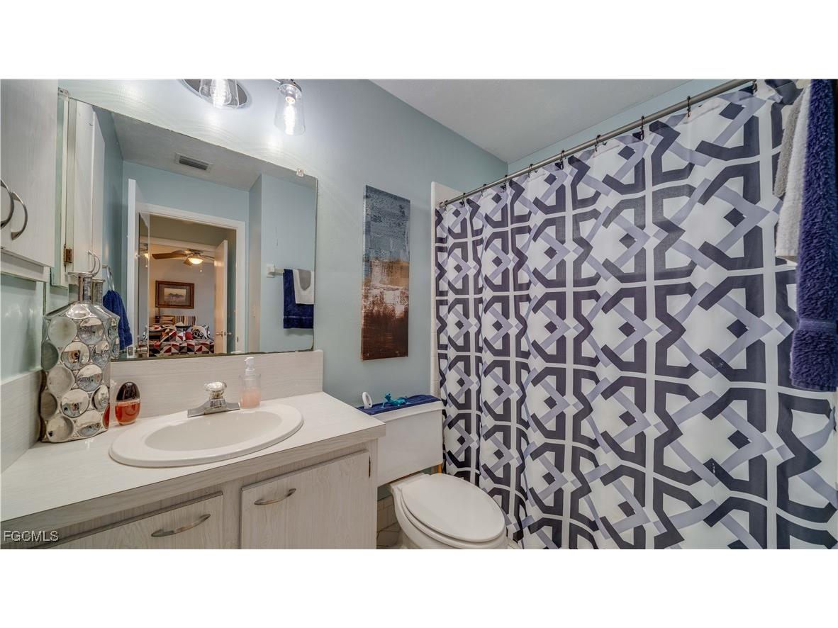 729 105th Avenue N Naples FL 34108 2025018981 image22