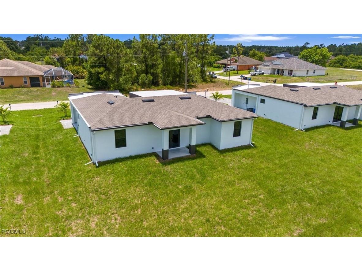 729 Colyer Street E Lehigh Acres FL 33974 2026000252 image5