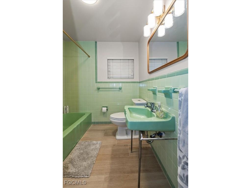 729 Dean Way Fort Myers FL 33919 2025015822 image24