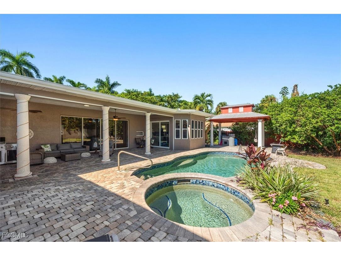 729 Dean Way Fort Myers FL 33919 2025015822 image29