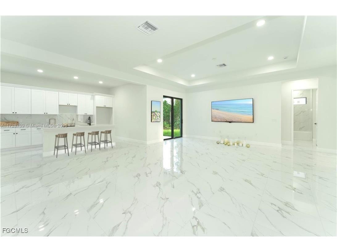 729 Giorgio Avenue S Lehigh Acres FL 33974 2025008658 image10