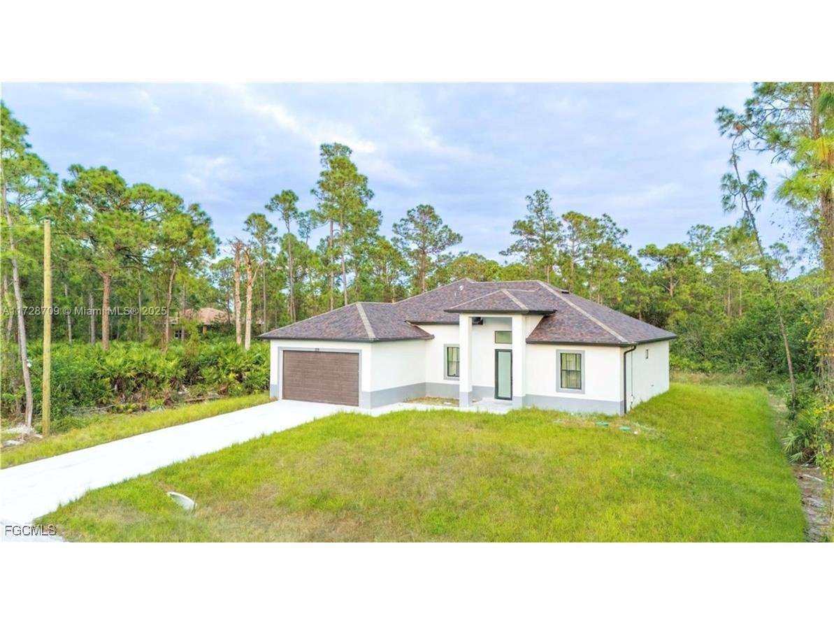 729 Giorgio Avenue S Lehigh Acres FL 33974 2025008658 image4