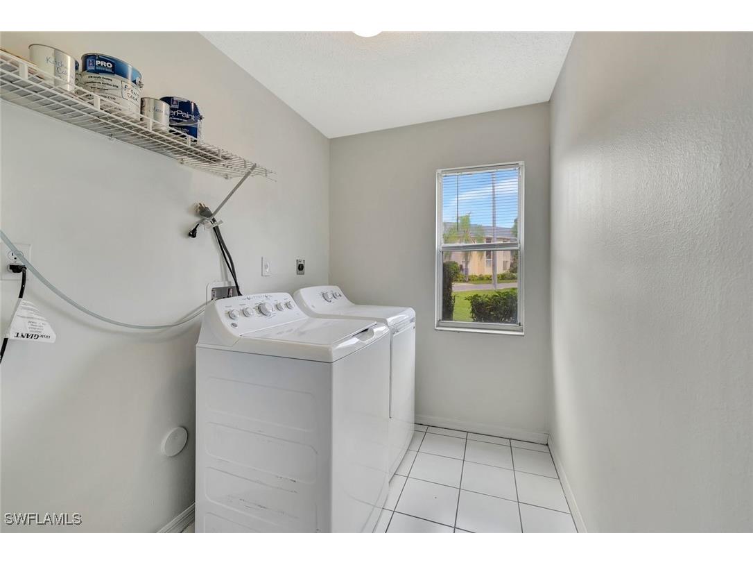 729 Landover Court #101 Naples FL 34104 225076697 image15