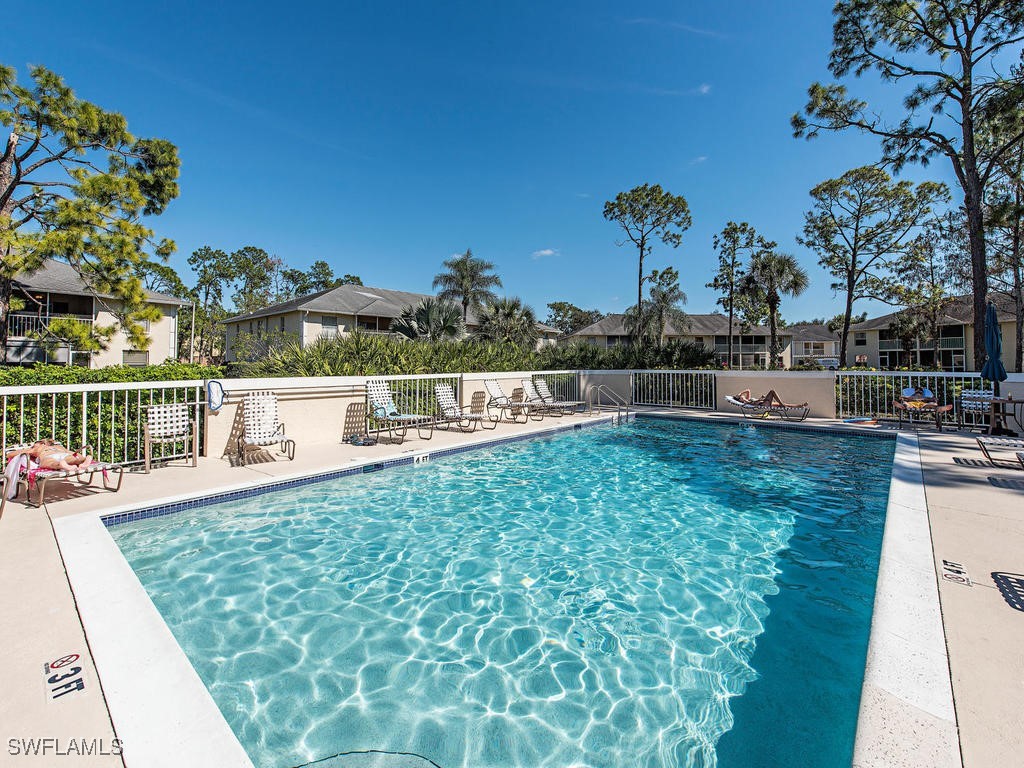 729 Landover Court #101 Naples FL 34104 225076697 image18