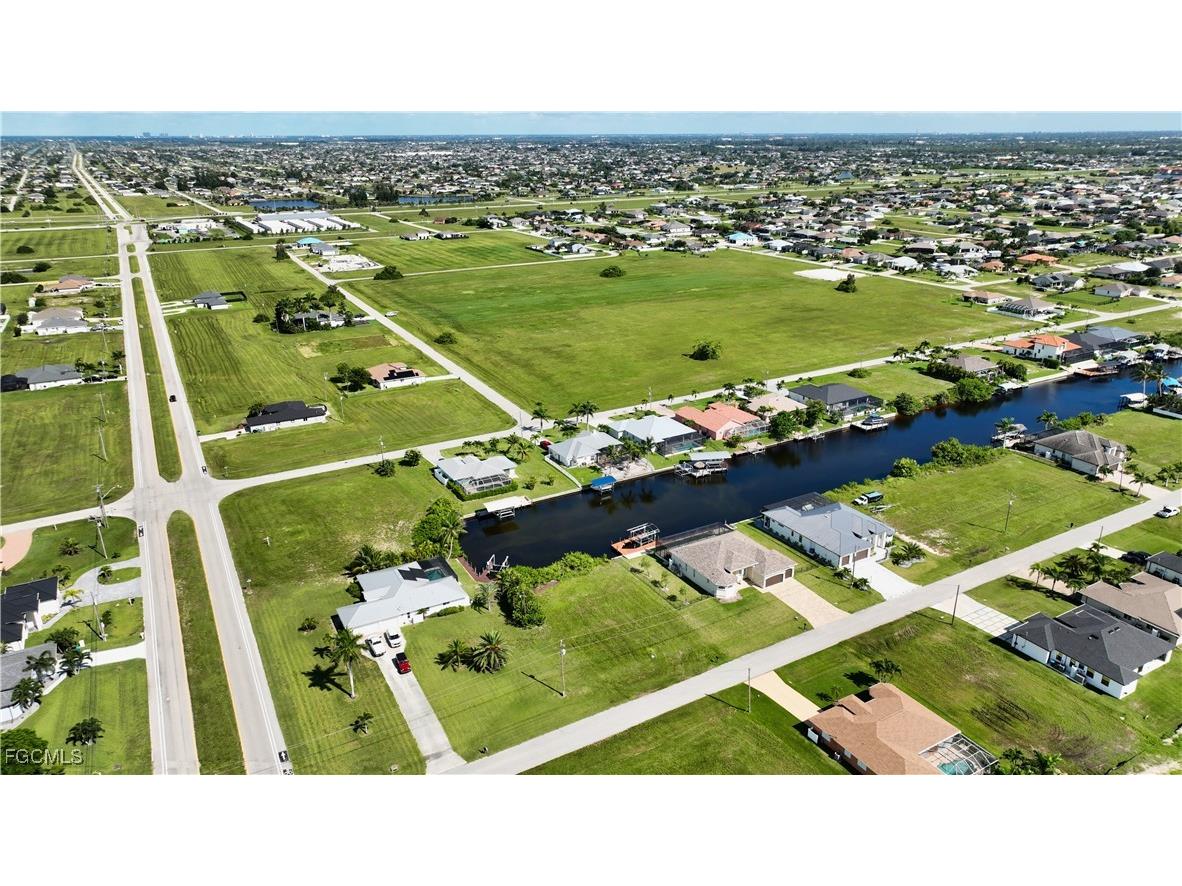 729 NW 36th Place Cape Coral FL 33993 2025009845 image3