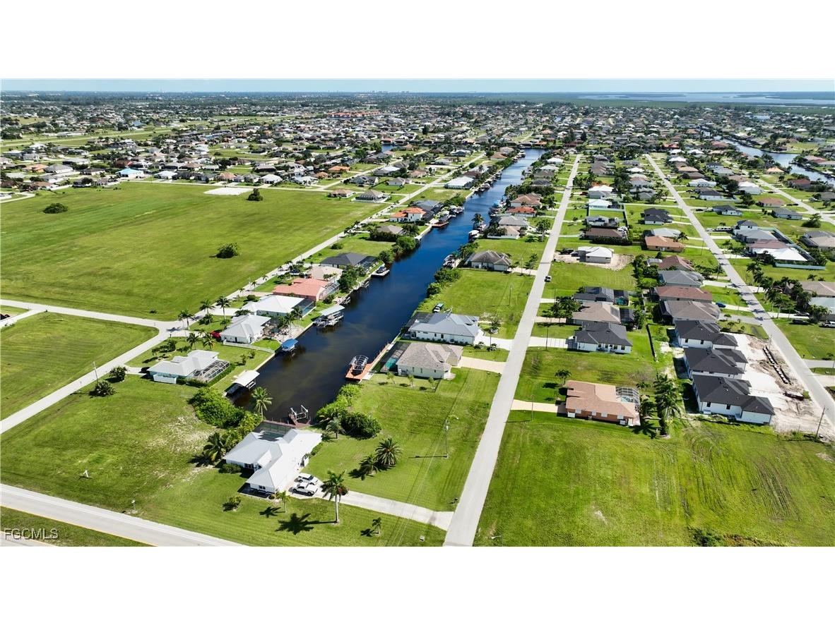 729 NW 36th Place Cape Coral FL 33993 2025009845 image4