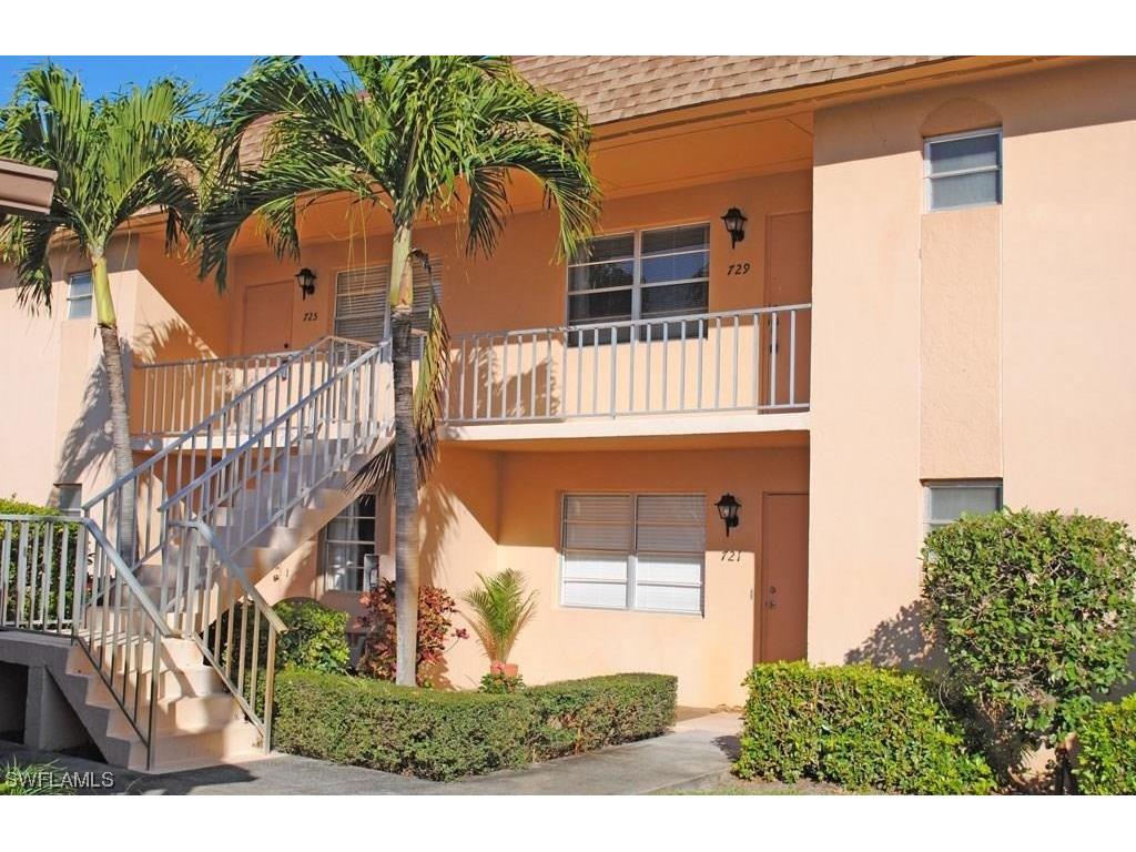729 Palm View Drive #D4 Naples FL 34110 223060314 image1