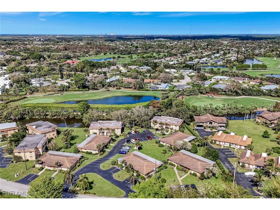 729 Palm View Drive #D4 Naples FL 34110 224088937 image1
