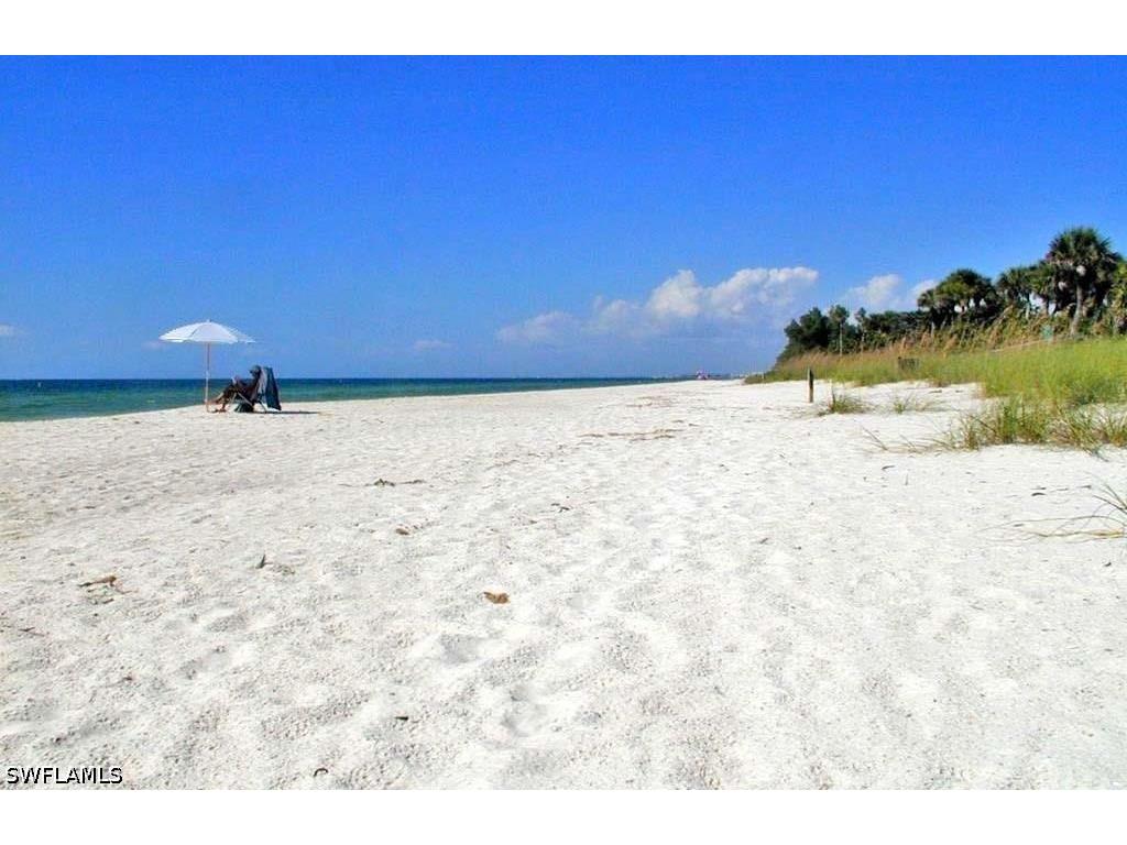 729 Palm View Drive #D4 Naples FL 34110 226018031 image22