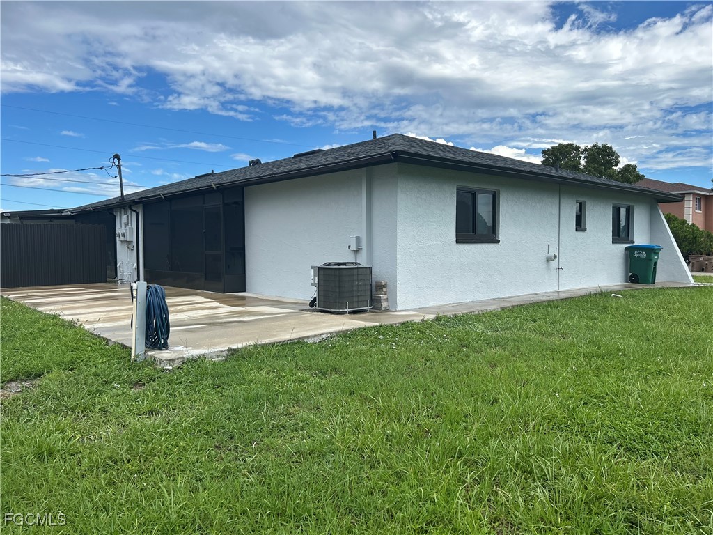 729 SW 46th Street Cape Coral FL 33914 2025005643 image3