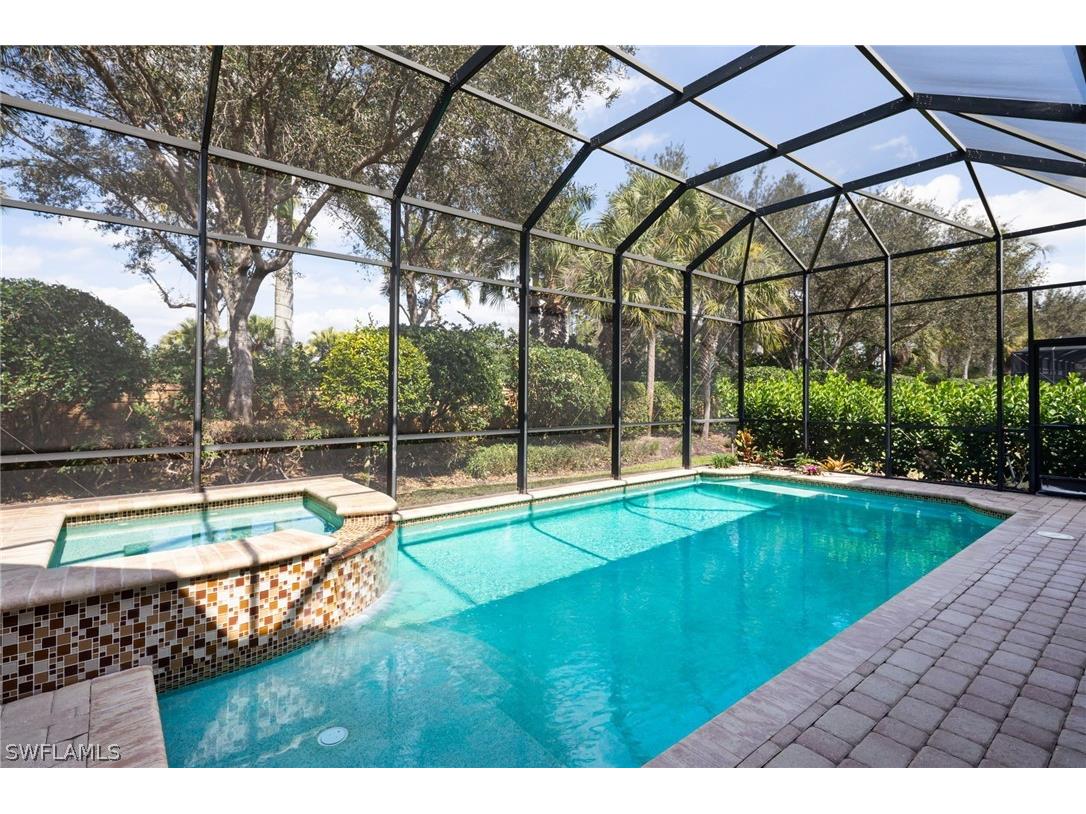 7291 Lantana Circle Naples FL 34119 226008782 image11