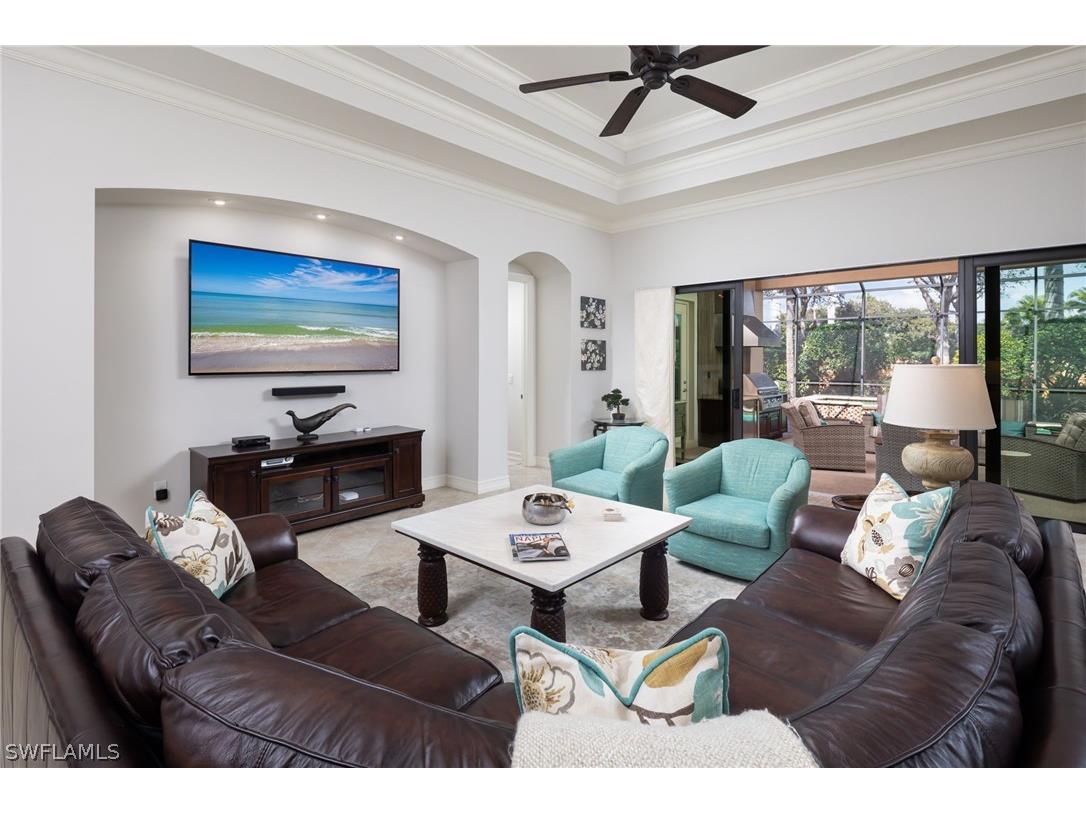 7291 Lantana Circle Naples FL 34119 226008782 image3