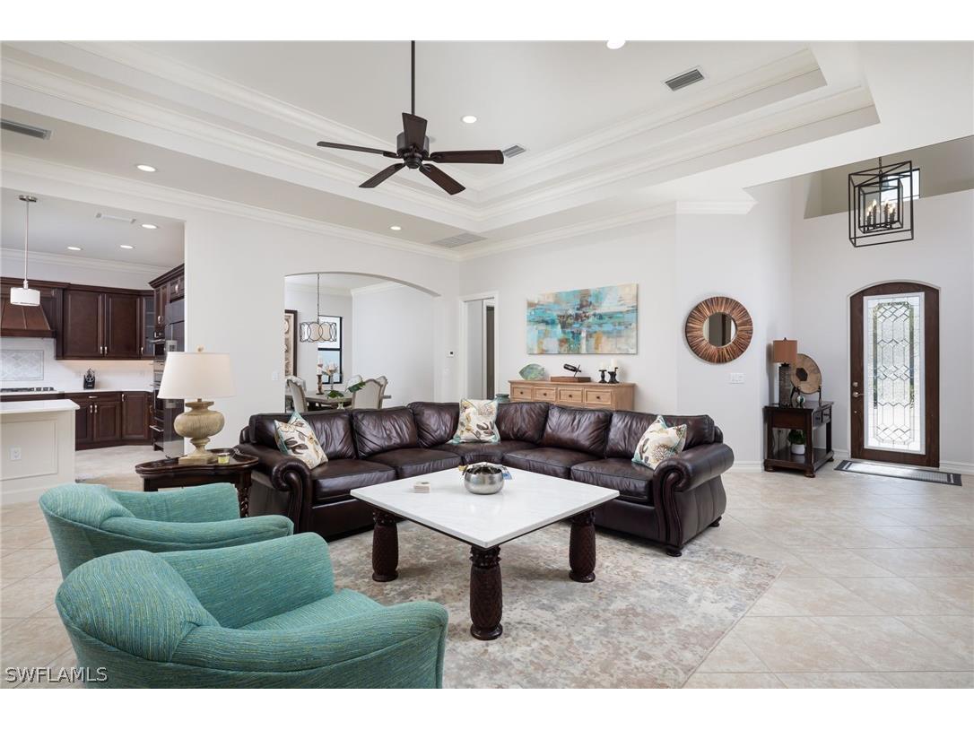 7291 Lantana Circle Naples FL 34119 226008782 image4