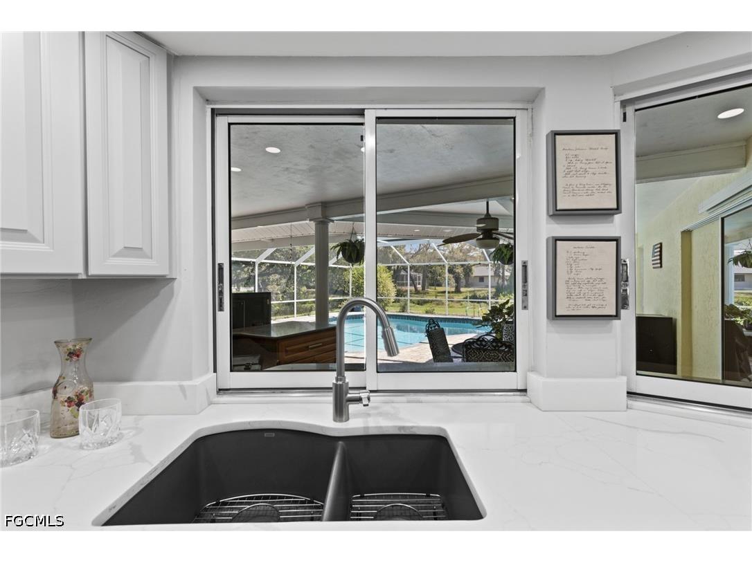 7294 Pelas Circle North Fort Myers FL 33917 2026014711 image11