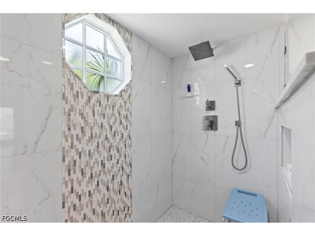 7294 Pelas Circle North Fort Myers FL 33917 2026014711 image17