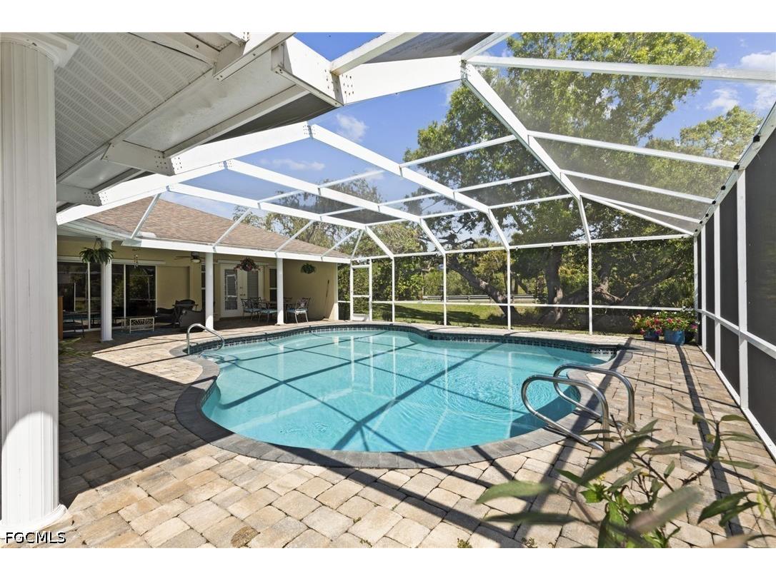 7294 Pelas Circle North Fort Myers FL 33917 2026014711 image2