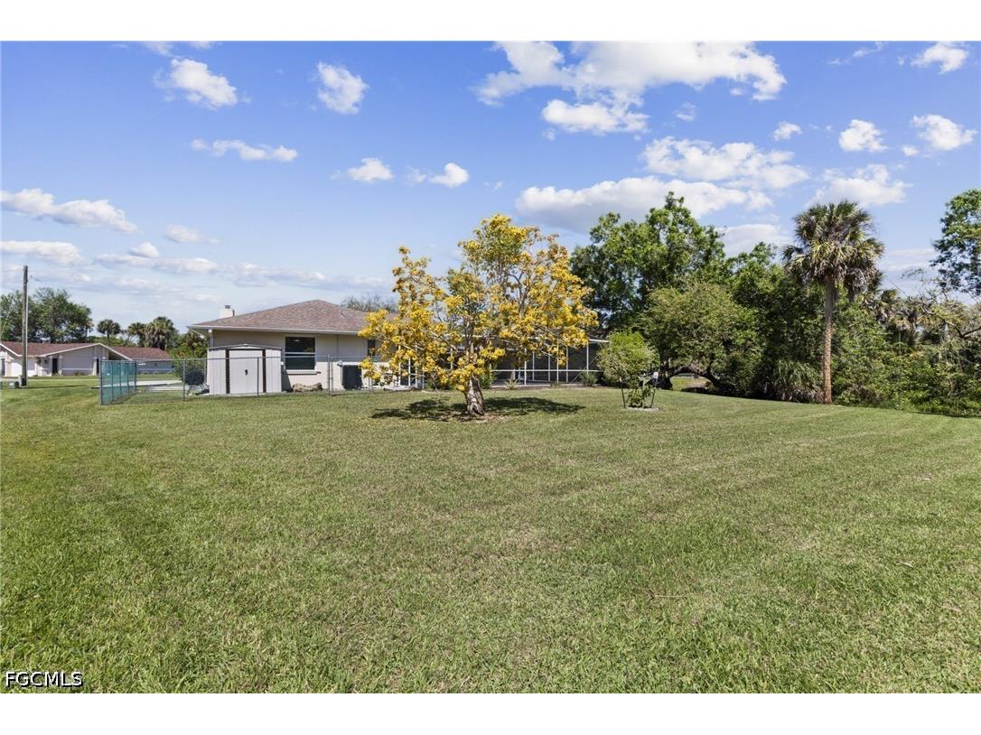7294 Pelas Circle North Fort Myers FL 33917 2026014711 image27