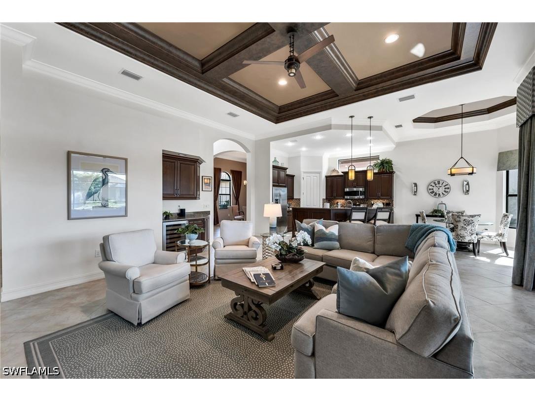 7296 Lantana Circle Naples FL 34119 226013812 image4