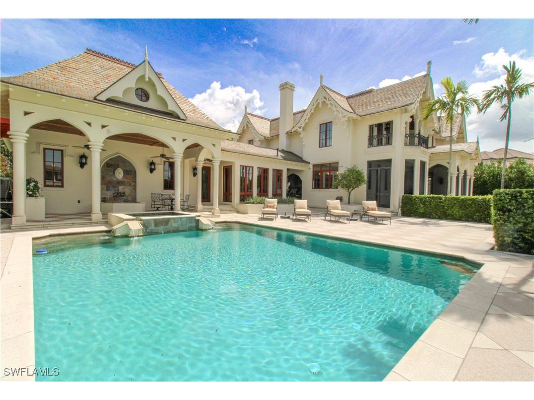 730 21st Avenue S Naples FL 34102 225054992 image1