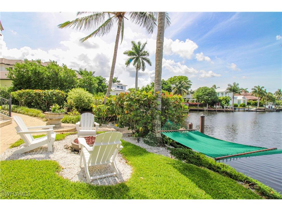 730 21st Avenue S Naples FL 34102 225054992 image19