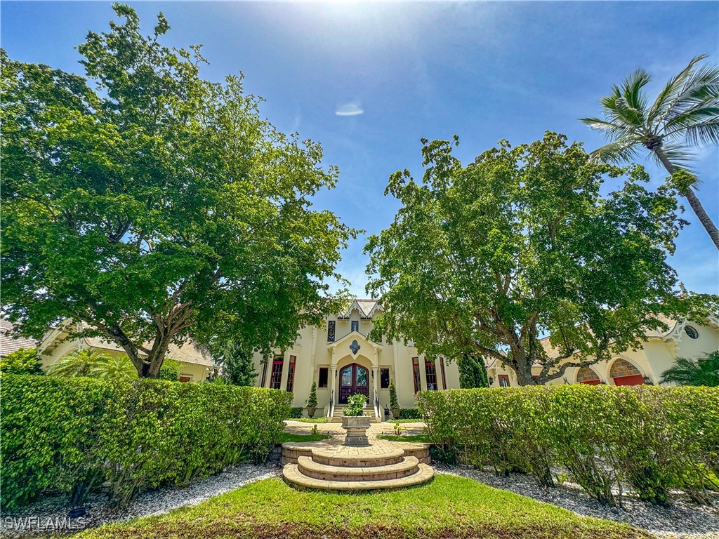 730 21st Avenue S Naples FL 34102 225054992 image2