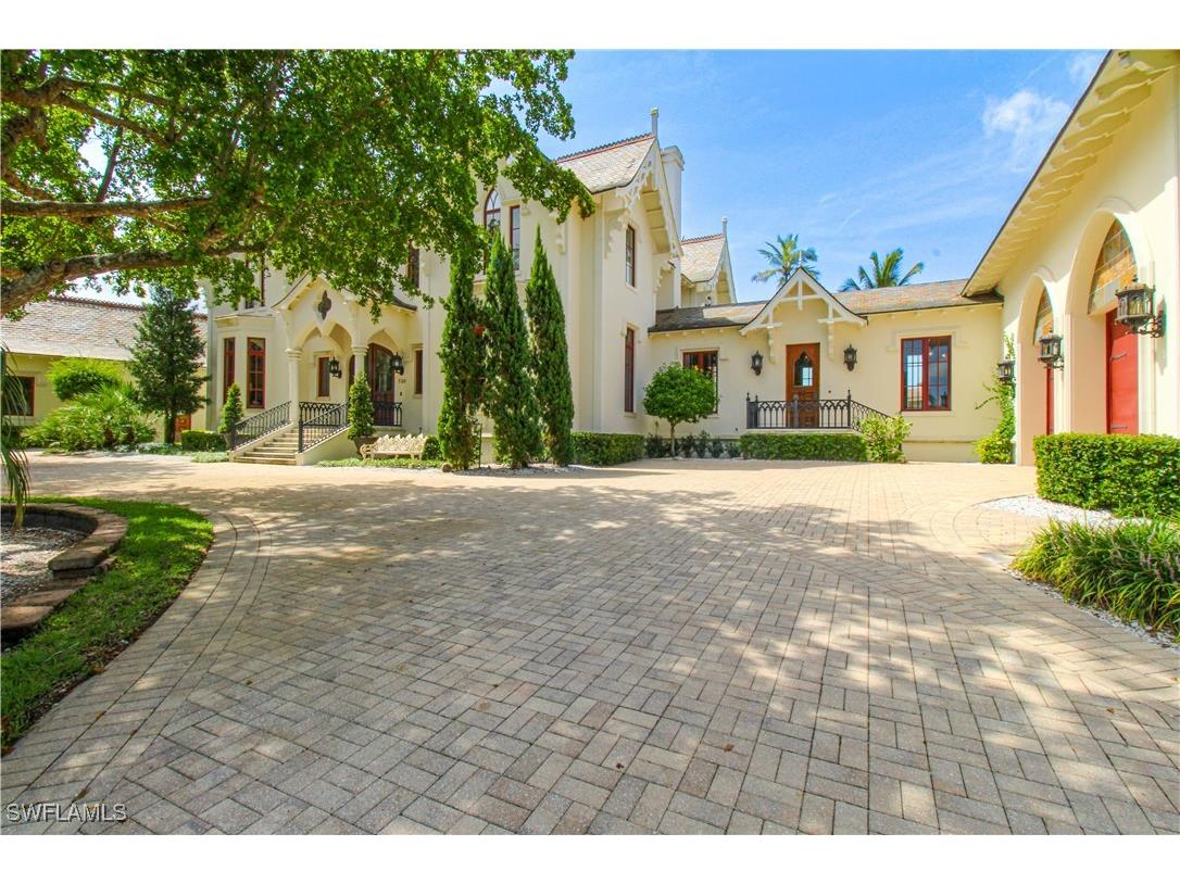 730 21st Avenue S Naples FL 34102 225054992 image7