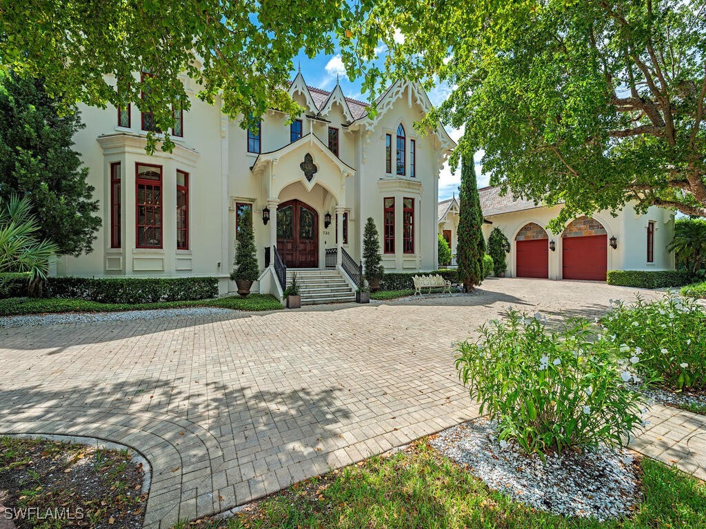 730 21st Avenue S Naples FL 34102 225072317 image7